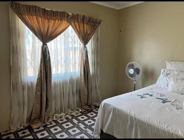 2 BEDROOM HOUSE FOR SALE IN SALFIN